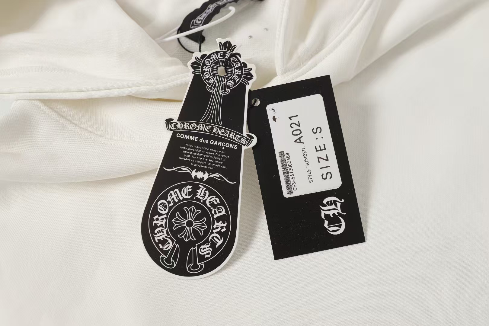 【CHROME HEARTS】クロムハーツ パーカー 男女兼用、ご好評に付き再入荷！