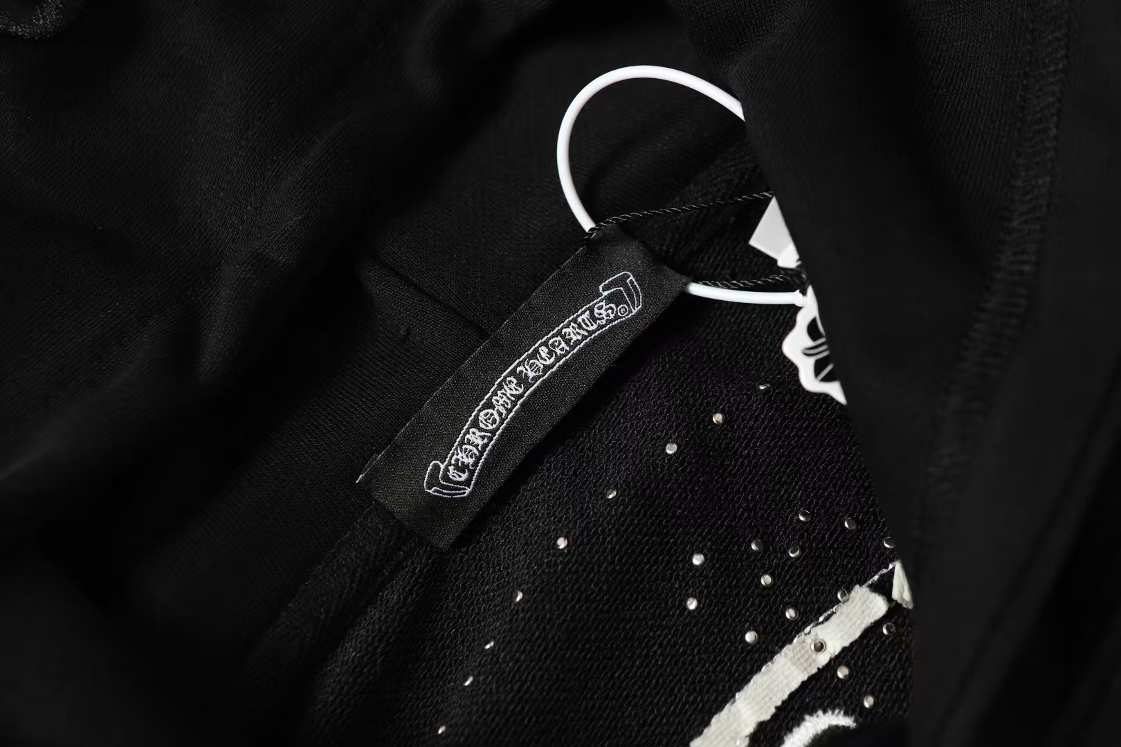 【CHROME HEARTS】クロムハーツ パーカー 男女兼用、ご好評に付き再入荷！