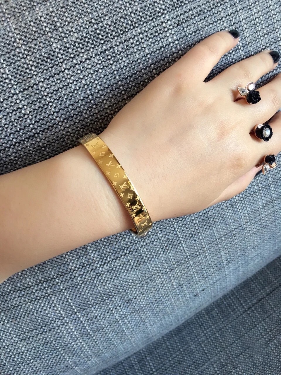 Louis Vuitton（ルイヴィトン）ブレスレット