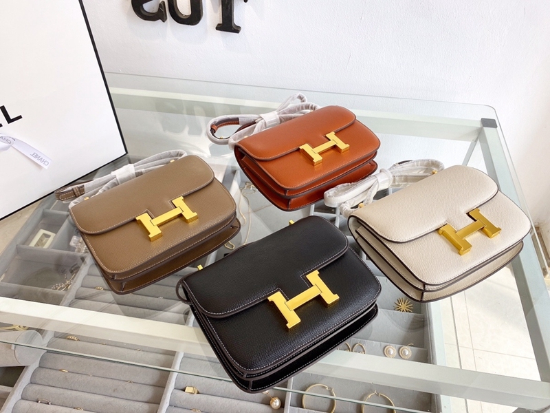 Hermes エルメス ☆ 2021年最新なクラシックな constance ショルダーバッグ 手提げ袋 肩掛け
