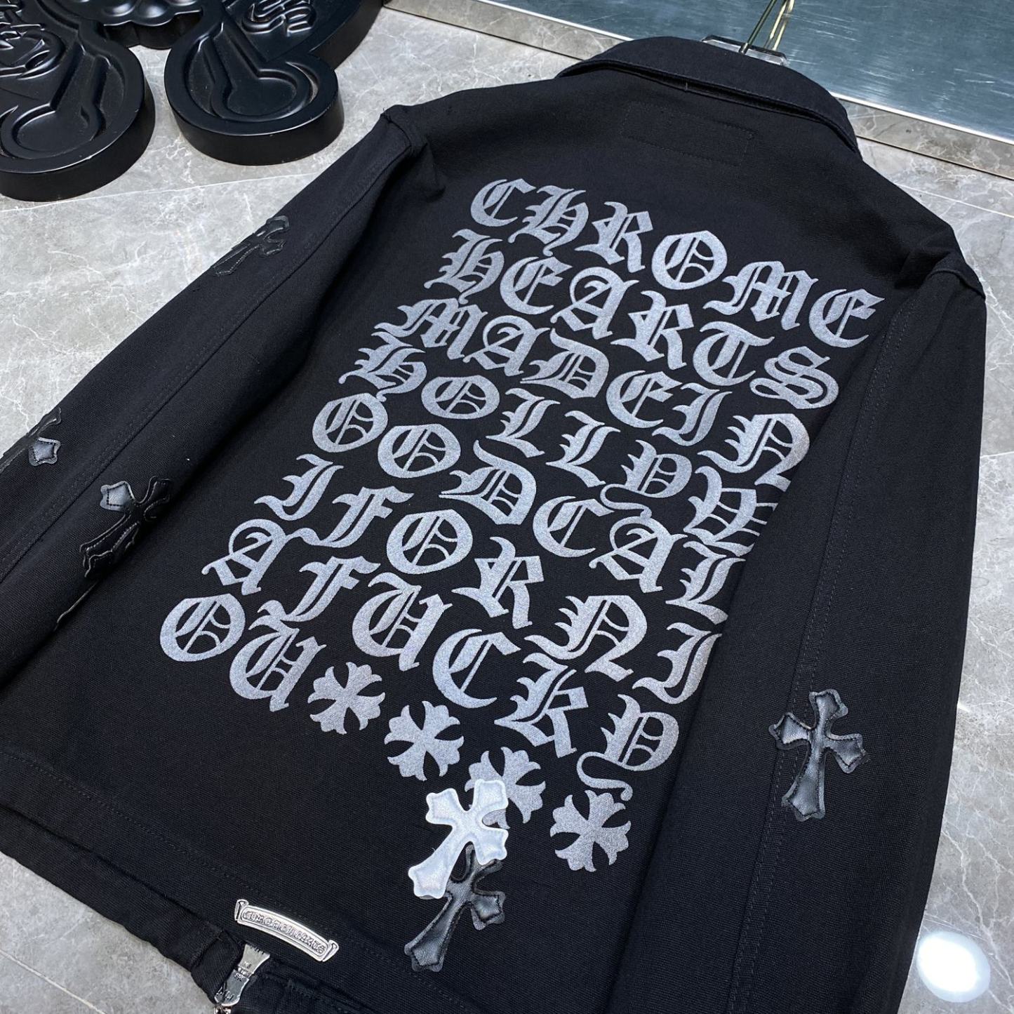 【CHROME HEARTS】クロムハーツ デニムジャケット ご好評に付き再入荷！