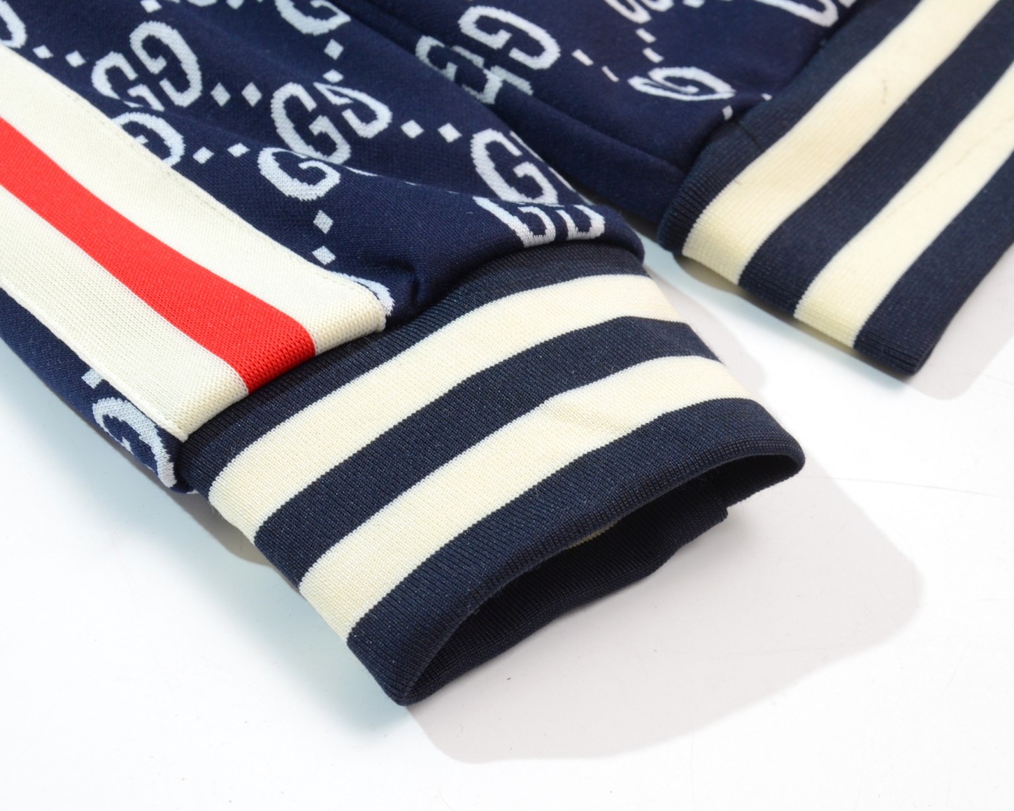 【GUCCI公式旗艦店】グッチ ジャケット ご好評に付き再入荷！