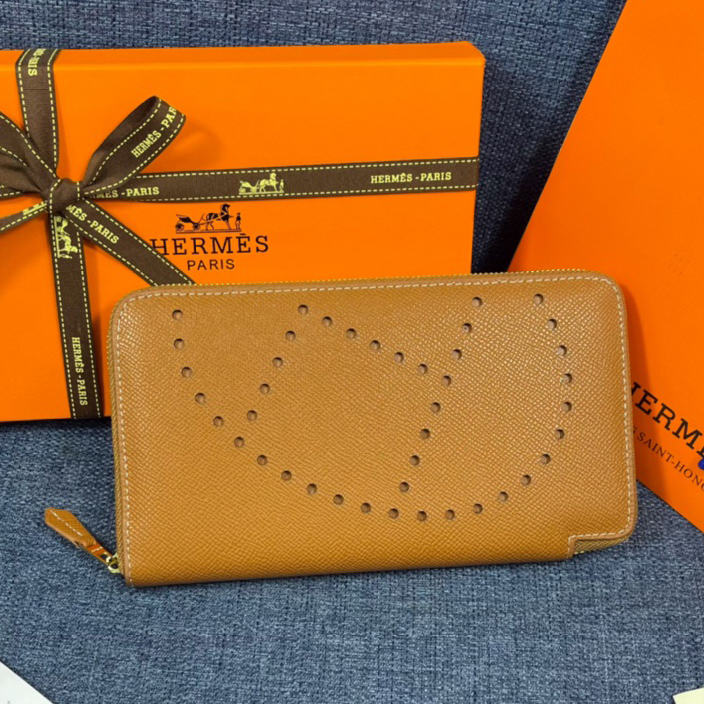 Hermes・レザー コンチネンタルウォレット 財布 折財布