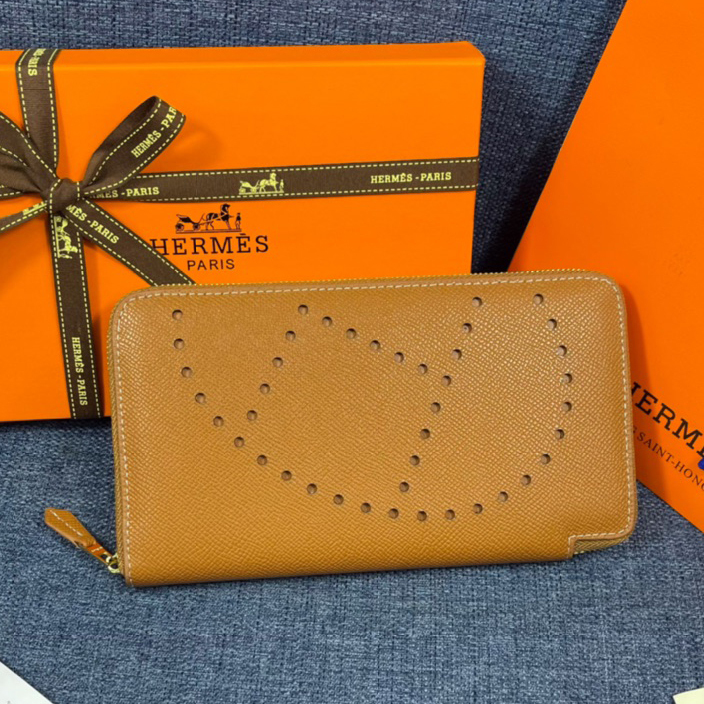 Hermes・レザー コンチネンタルウォレット 財布 折財布