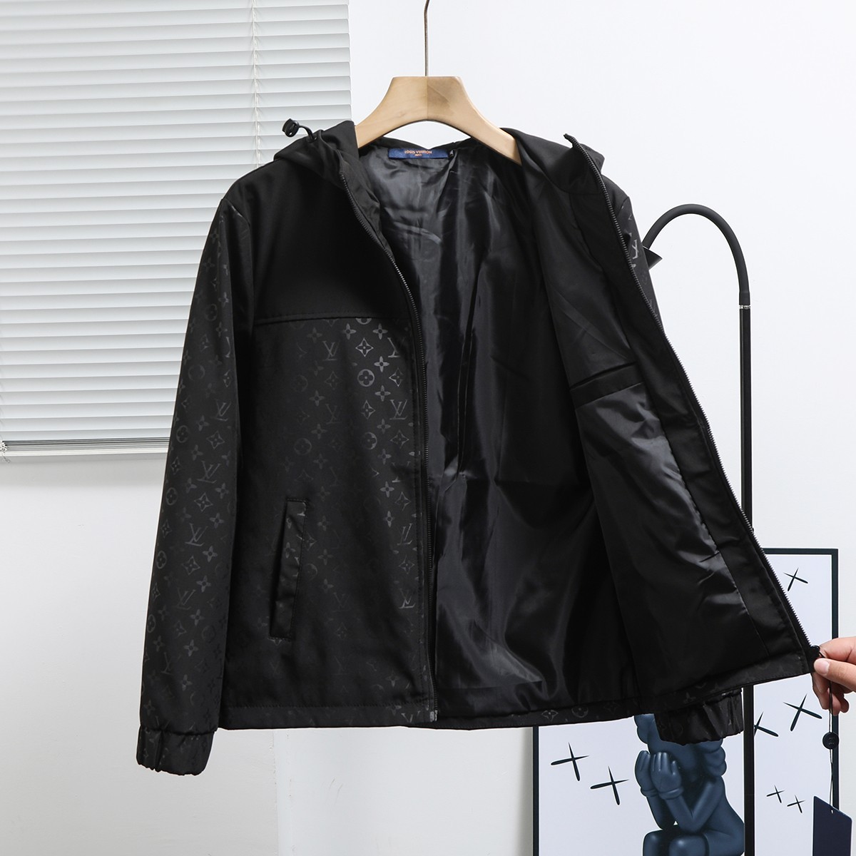 【LOUIS VUITTON旗艦店】ルイヴィトン ジャケット 、ご好評に付き再入荷！