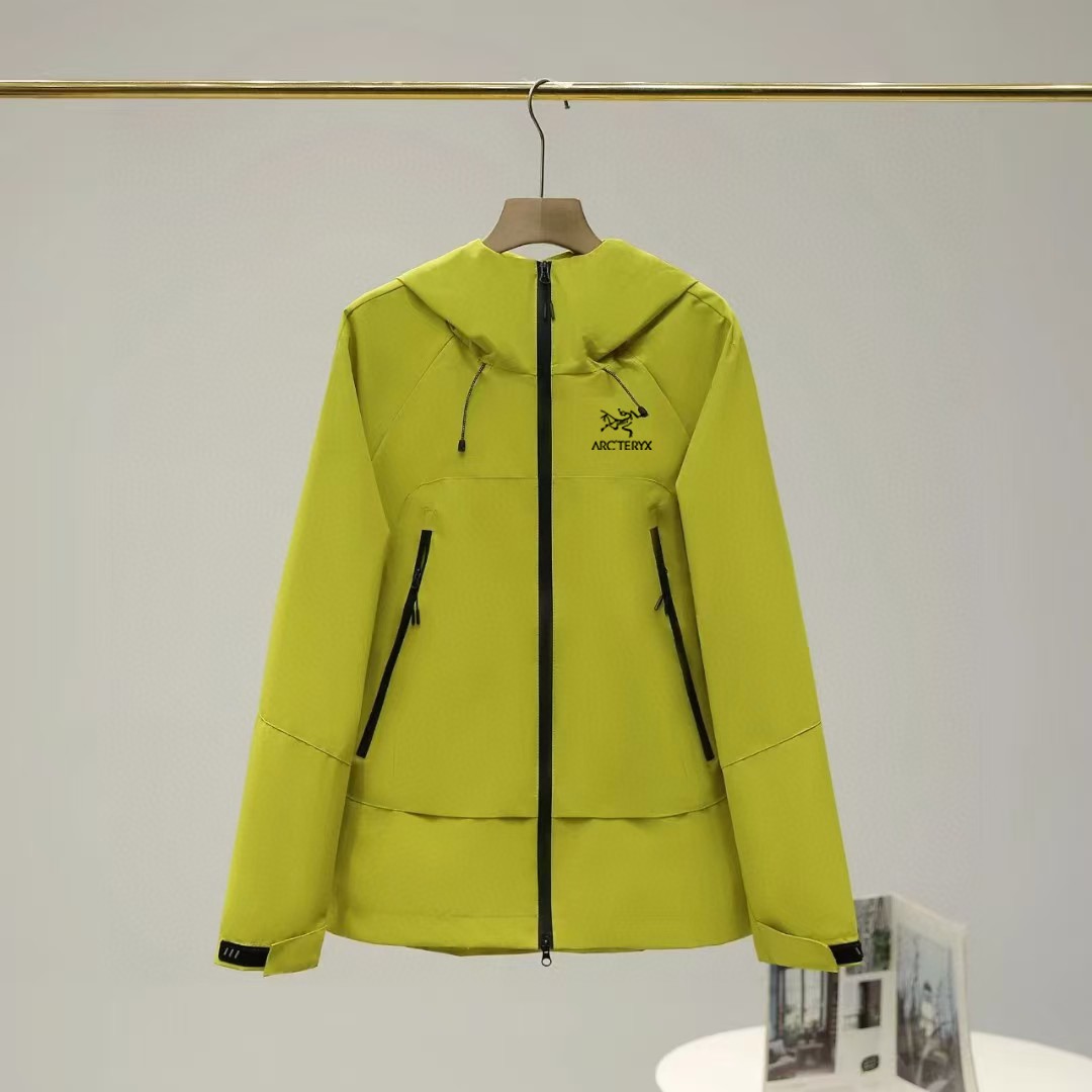 【ARC'TERYX旗艦店】アウトドアジャケット ご好評に付き再入荷！