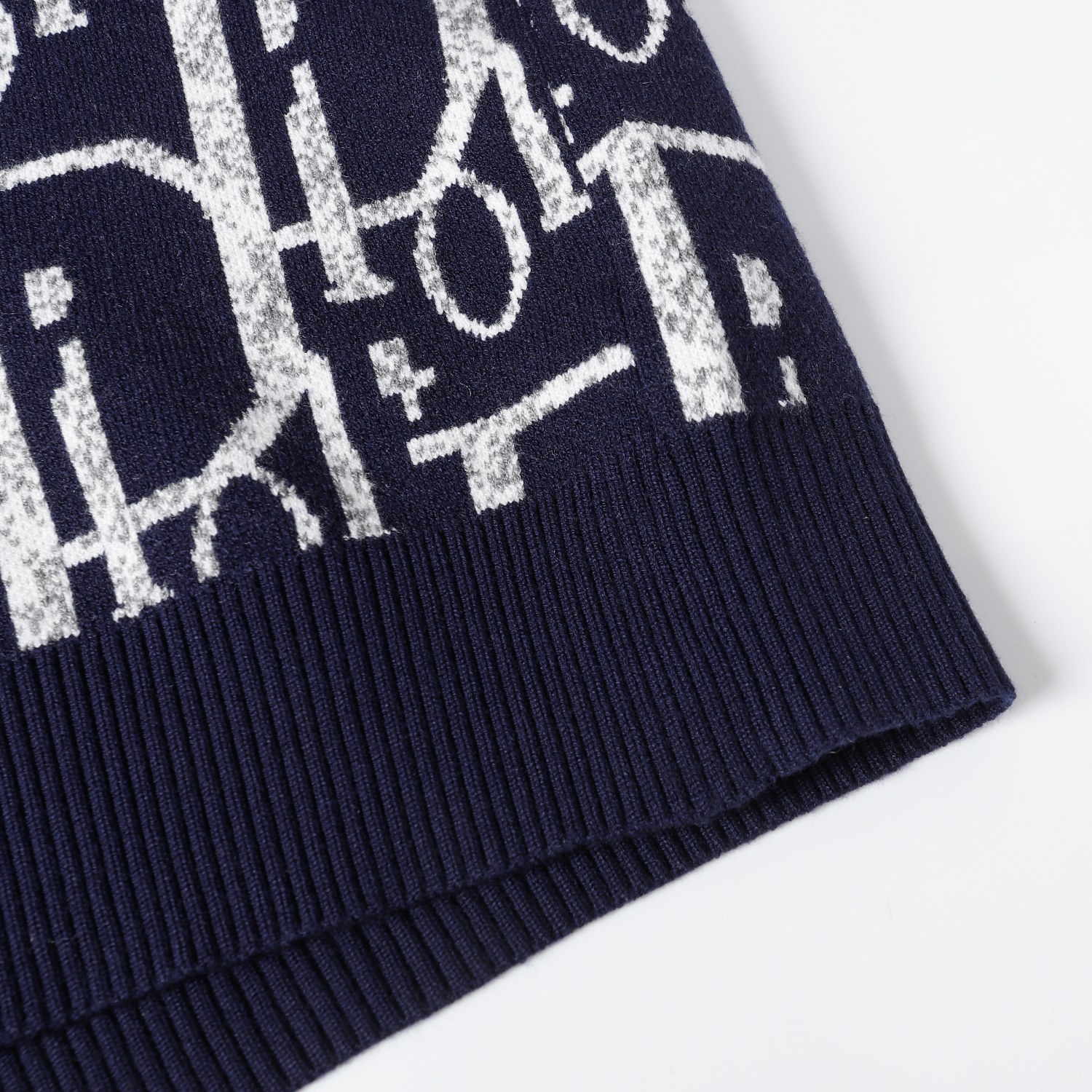 【DIOR旗艦店】ディオール セーター 男女兼用 ご好評に付き再入荷！