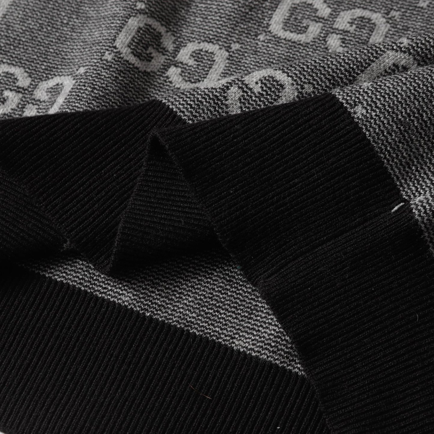 【GUCCI旗艦店】グッチ セーター 男女兼用 ご好評に付き再入荷！