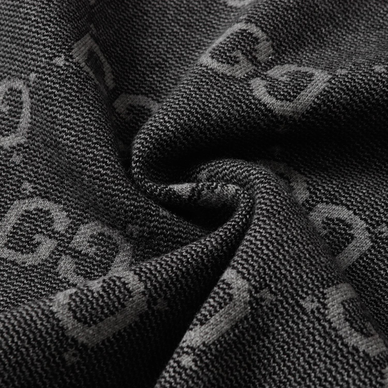 【GUCCI旗艦店】グッチ セーター 男女兼用 ご好評に付き再入荷！