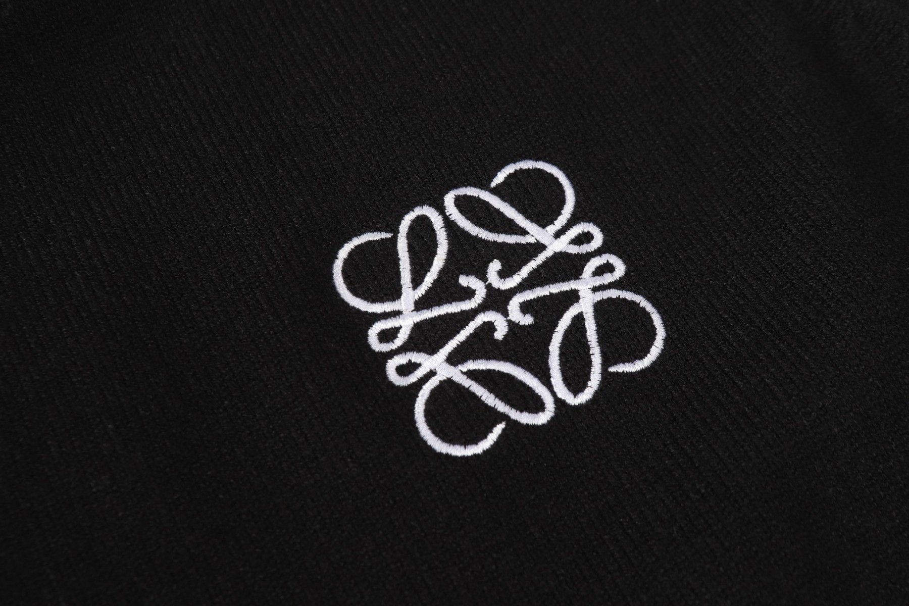 【LOEWE旗艦店】ロエベ セーター 男女兼用 ご好評に付き再入荷！