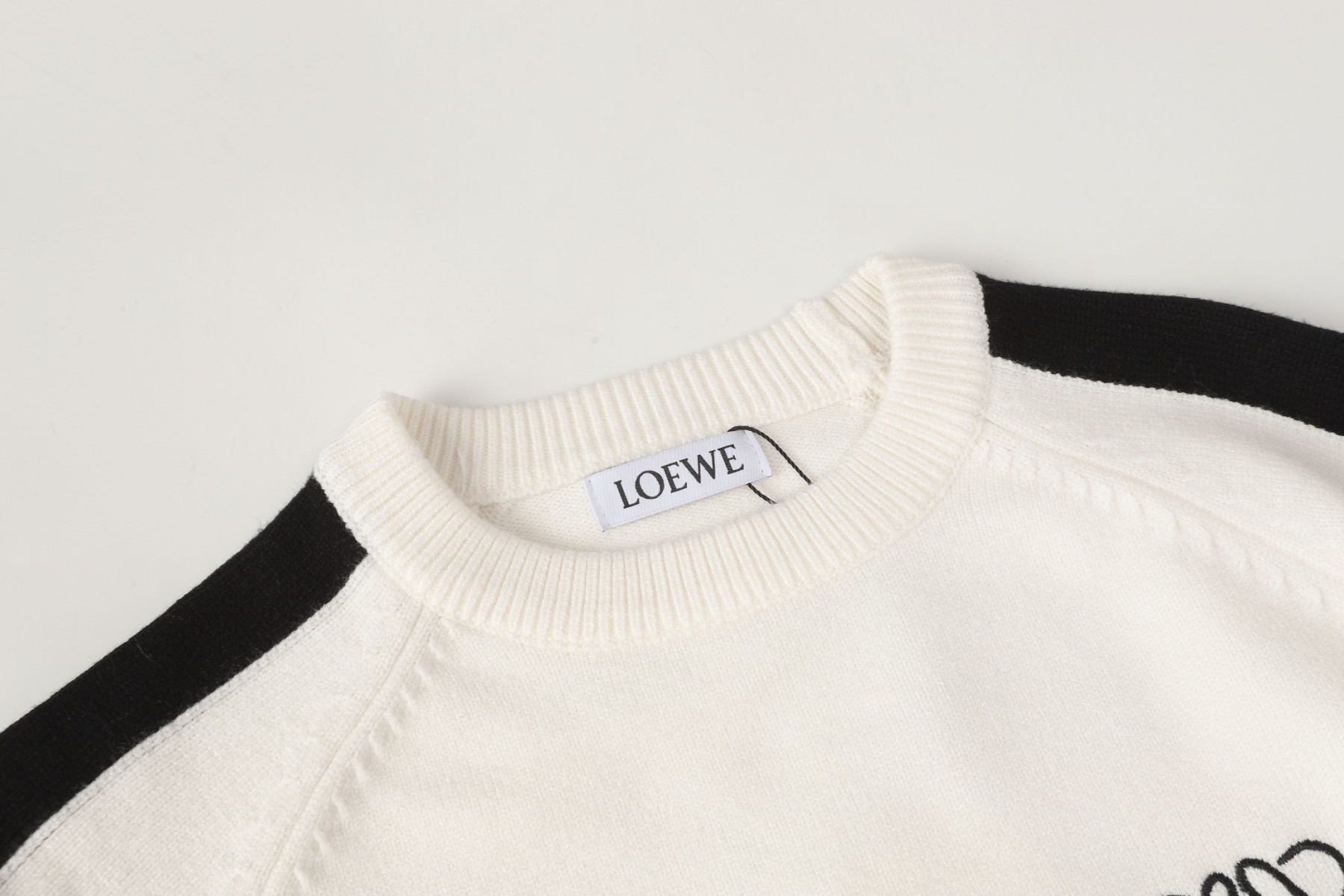 【LOEWE旗艦店】ロエベ セーター 男女兼用 ご好評に付き再入荷！