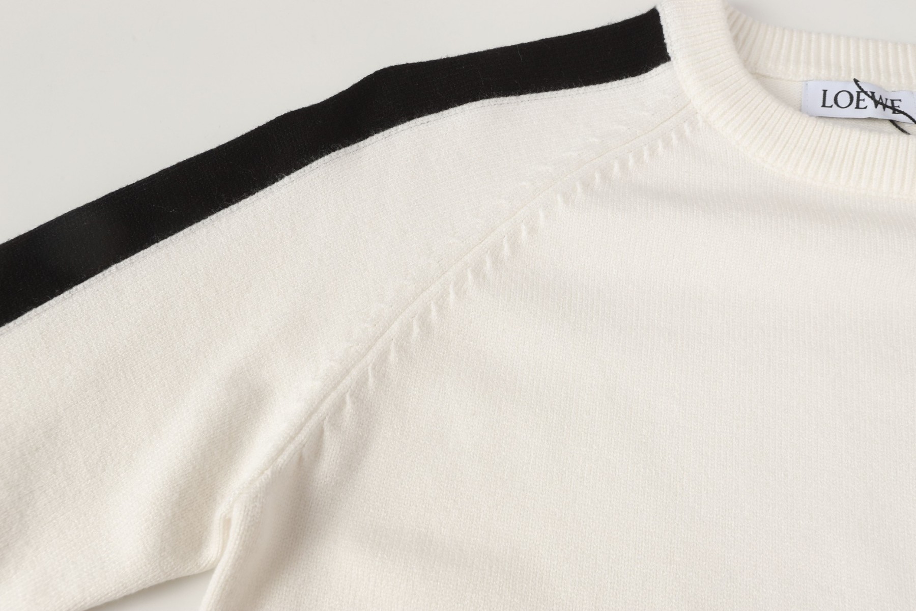 【LOEWE旗艦店】ロエベ セーター 男女兼用 ご好評に付き再入荷！