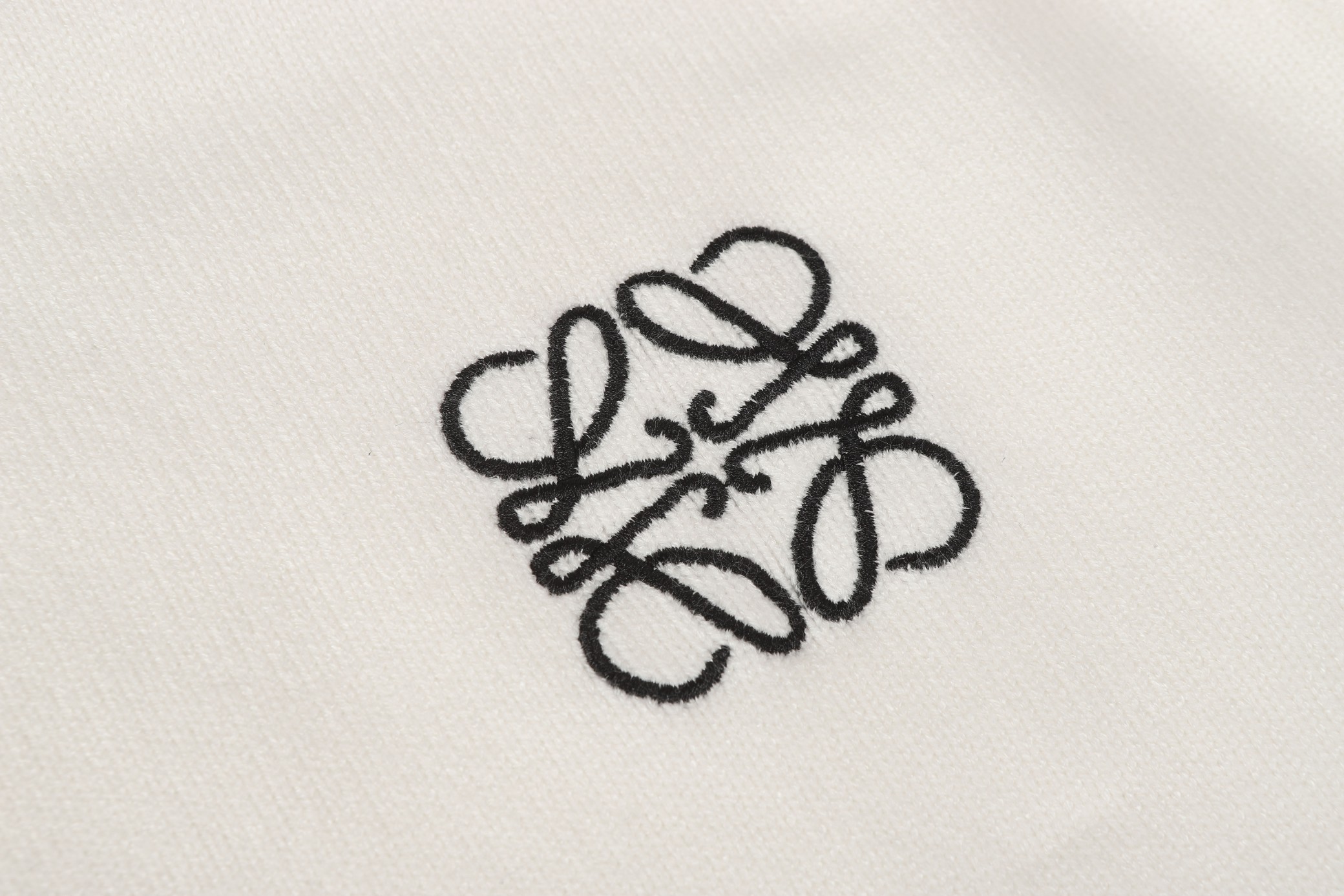 【LOEWE旗艦店】ロエベ セーター 男女兼用 ご好評に付き再入荷！