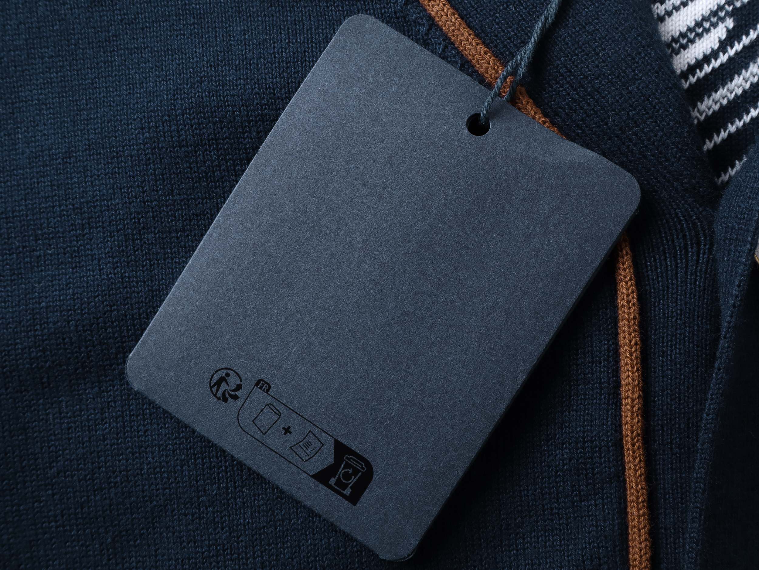 【LOUIS VUITTON x NIGO】ルイヴィトン セーター 男女兼用 ご好評に付き再入荷！