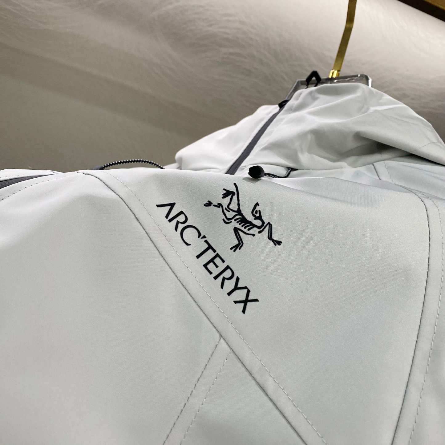 【ARC'TERYX旗艦店】3in1ジャケット 男女兼用 ご好評に付き再入荷！