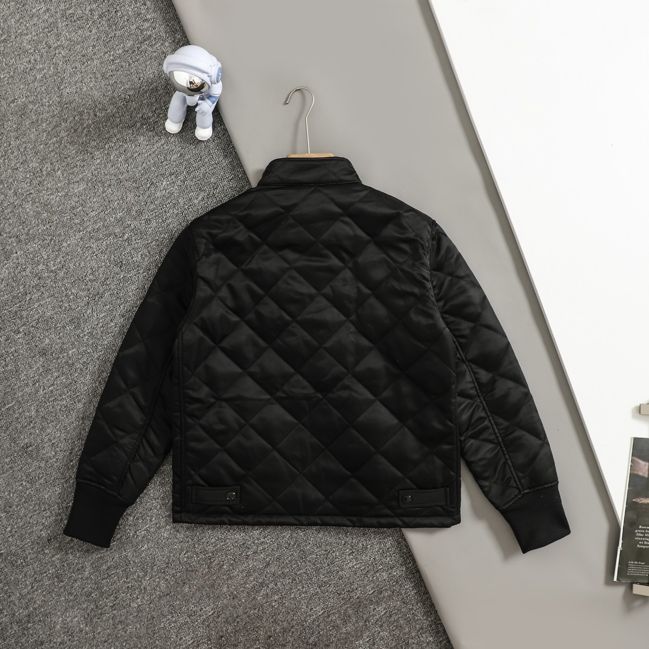 【BURBERRY旗艦店】バーバリー ジャケット 、ご好評に付き再入荷！