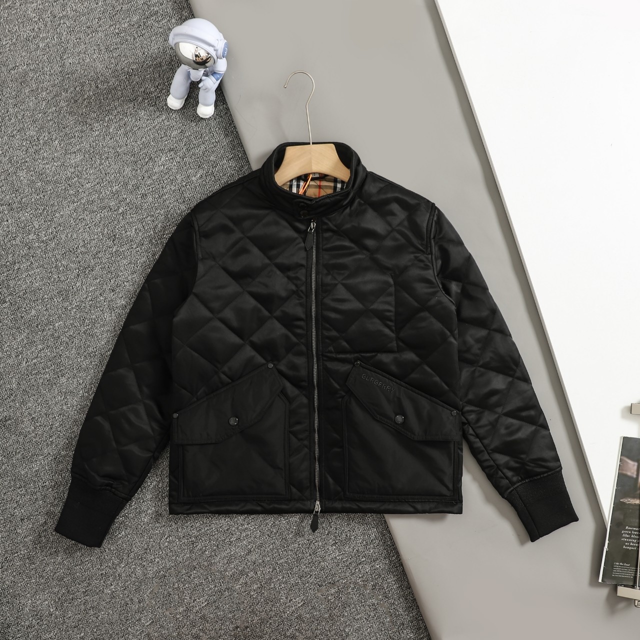 【BURBERRY旗艦店】バーバリー ジャケット 、ご好評に付き再入荷！