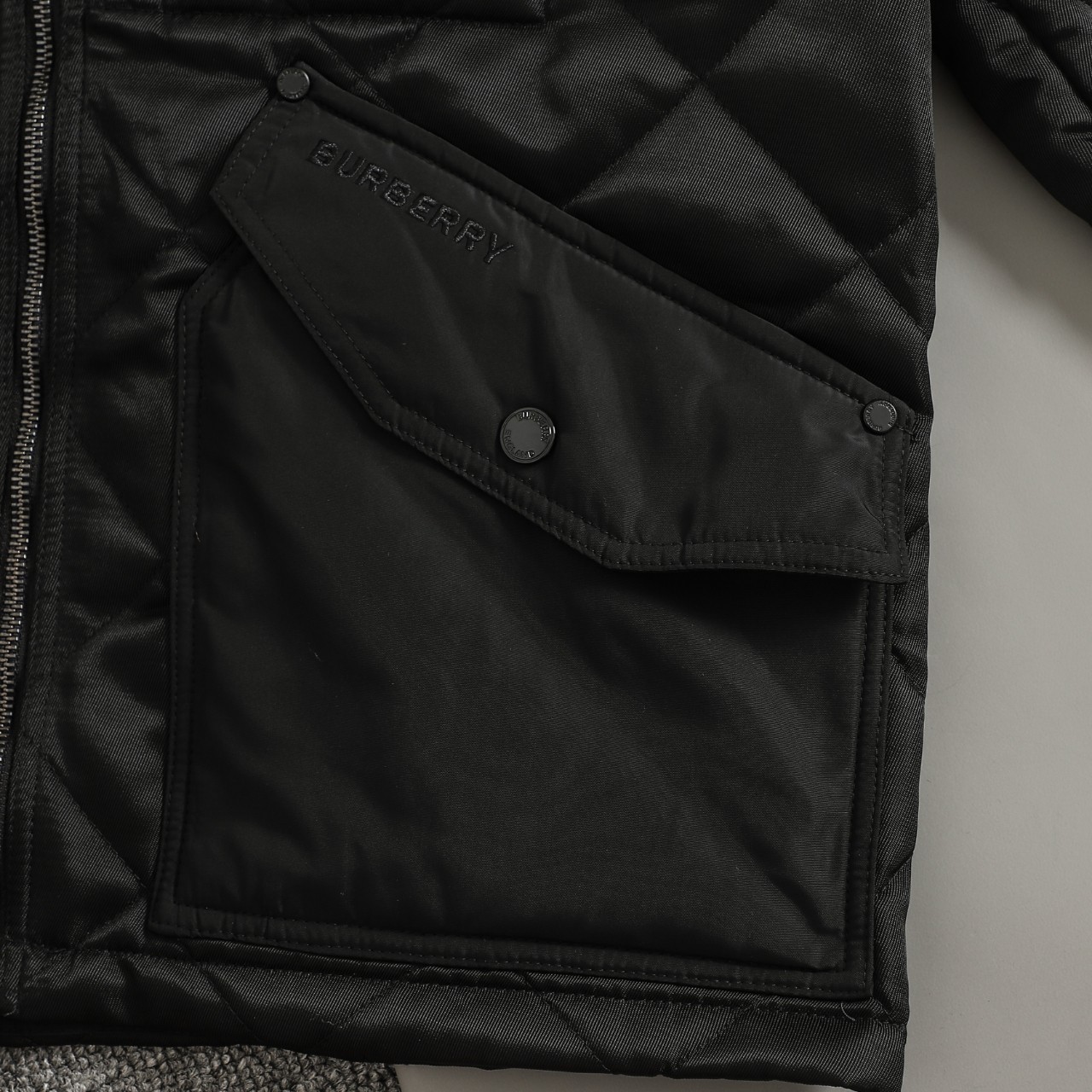 【BURBERRY旗艦店】バーバリー ジャケット 、ご好評に付き再入荷！