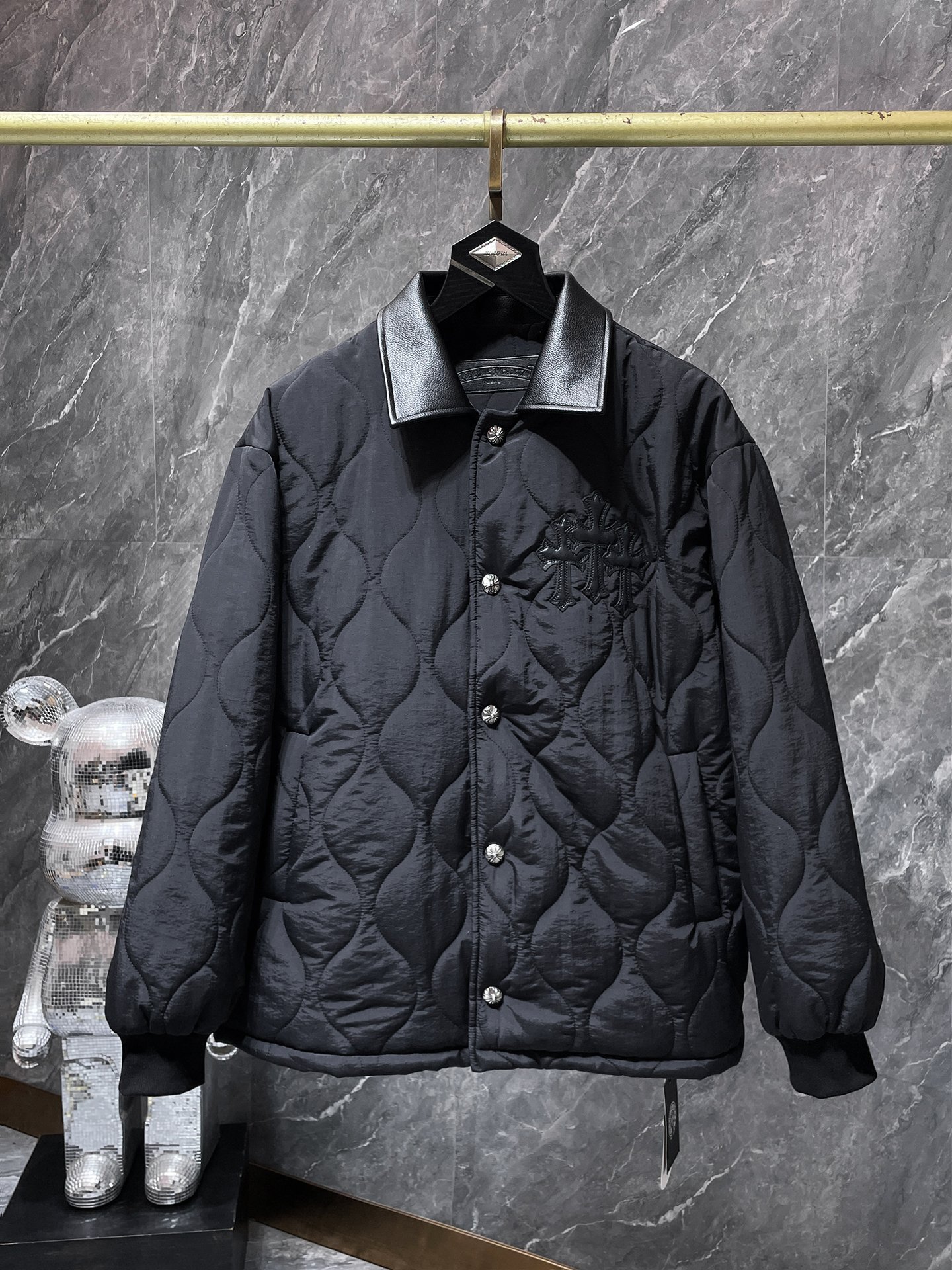 【CHROME HEARTS旗艦店】クロムハーツ ジャケット ご好評に付き再入荷！