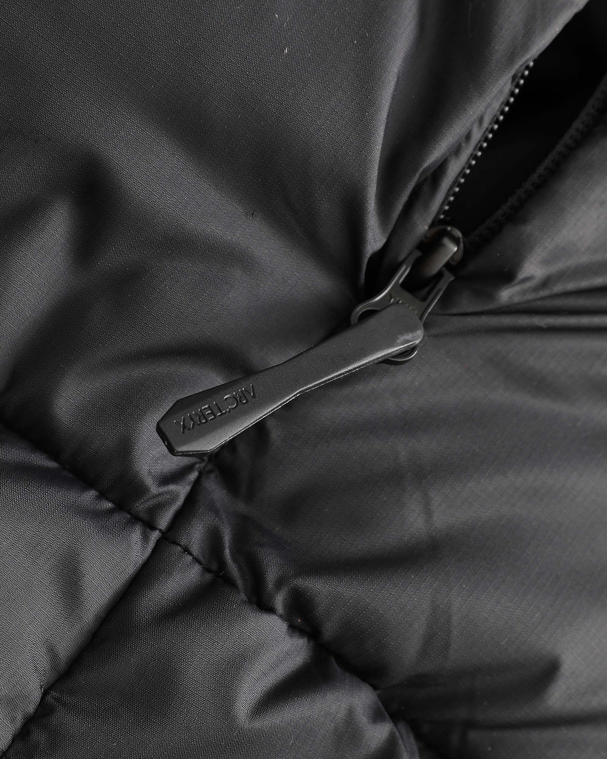 【ARC'TERYX旗艦店】ダウンジャケット 男女兼用 ご好評に付き再入荷！