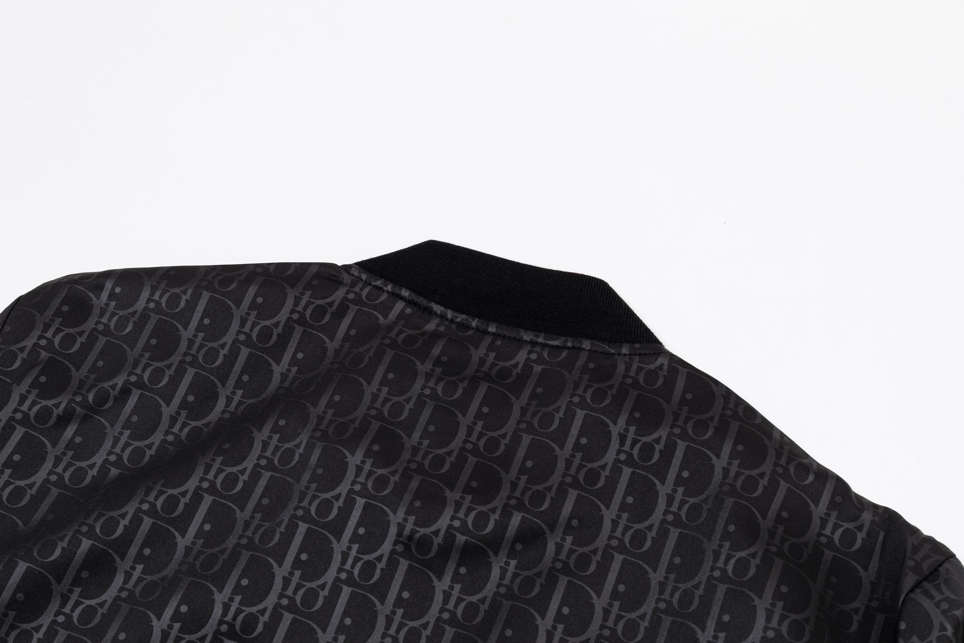 【DIOR公式旗艦店】ディオール ジャケット ご好評に付き再入荷！