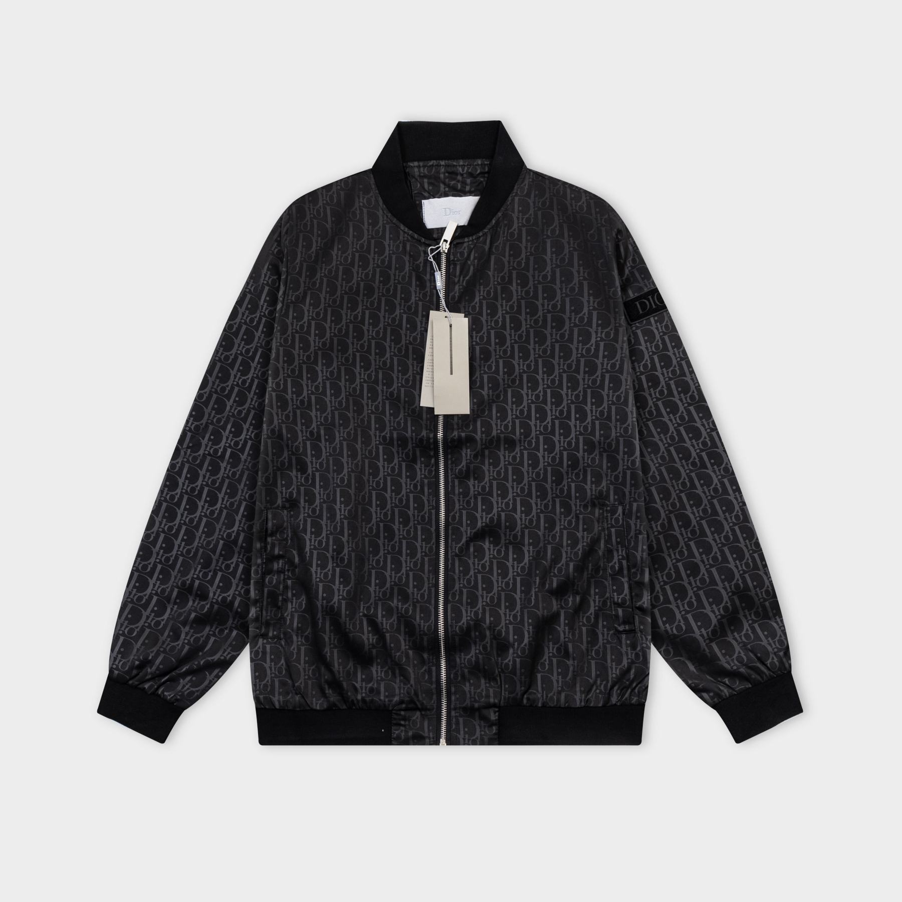 【DIOR公式旗艦店】ディオール ジャケット ご好評に付き再入荷！