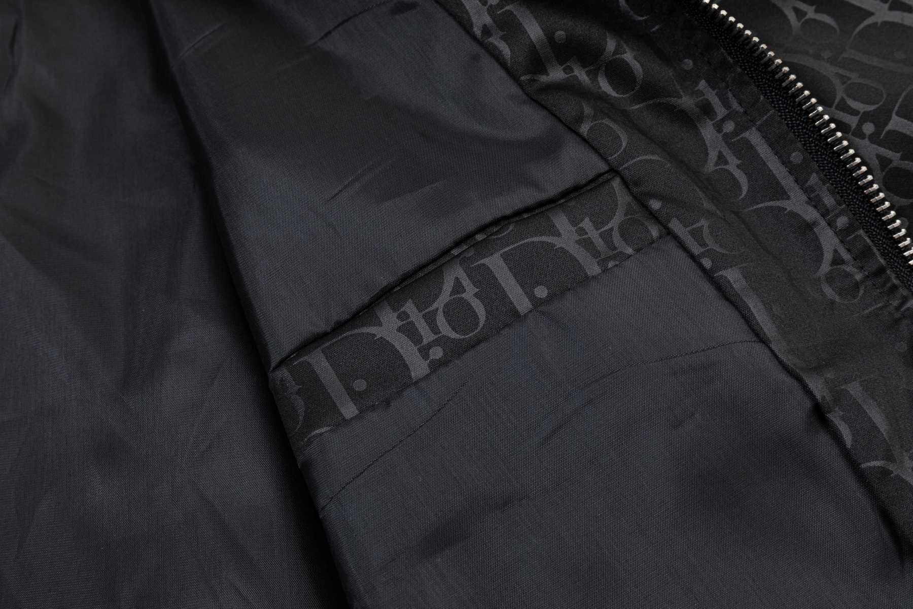 【DIOR公式旗艦店】ディオール ジャケット ご好評に付き再入荷！