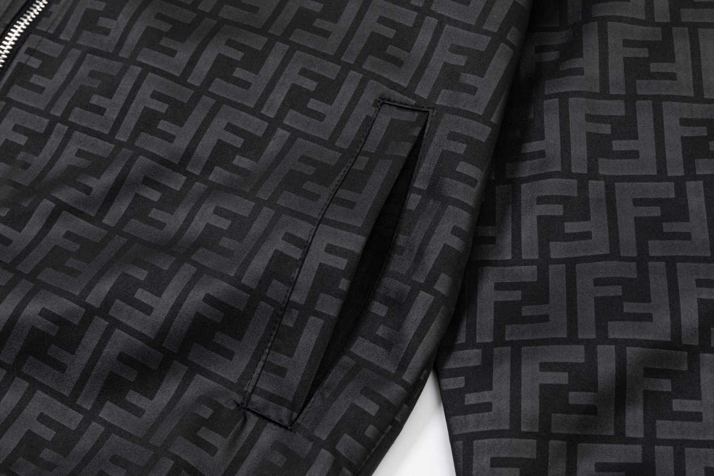 【FENDI旗艦店】フェンディ ジャケット 、ご好評に付き再入荷！