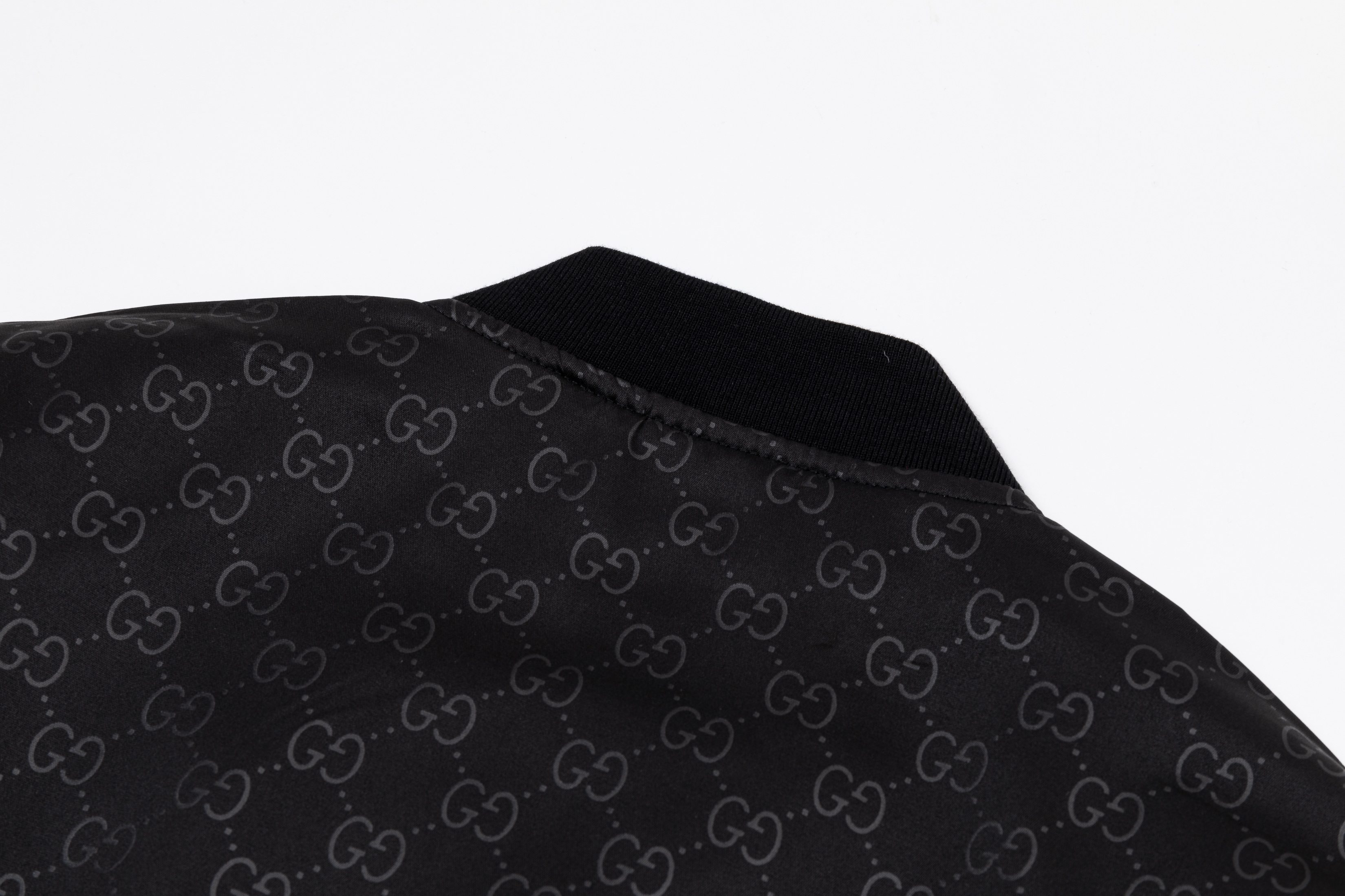 【GUCCI公式旗艦店】グッチ ジャケット ご好評に付き再入荷！