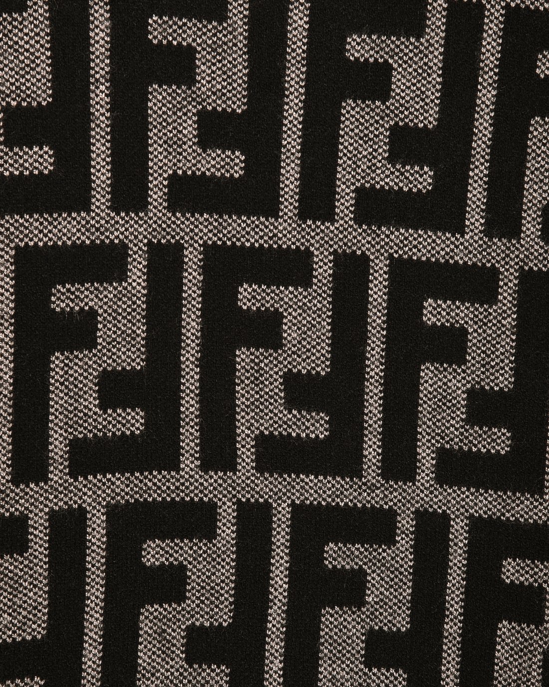 【FENDI旗艦店】フェンディ セーター 男女兼用 ご好評に付き再入荷！