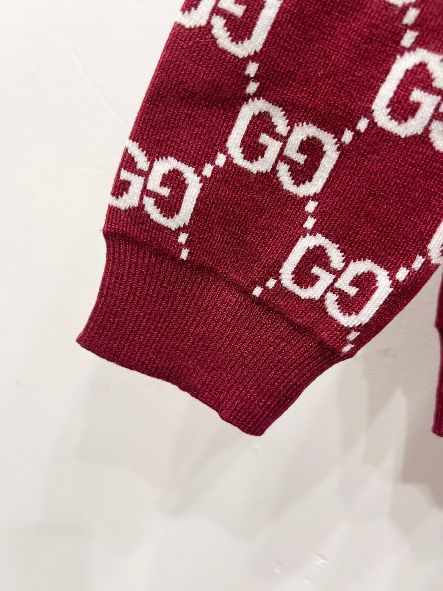 【GUCCI旗艦店】グッチ セーター ご好評に付き再入荷！