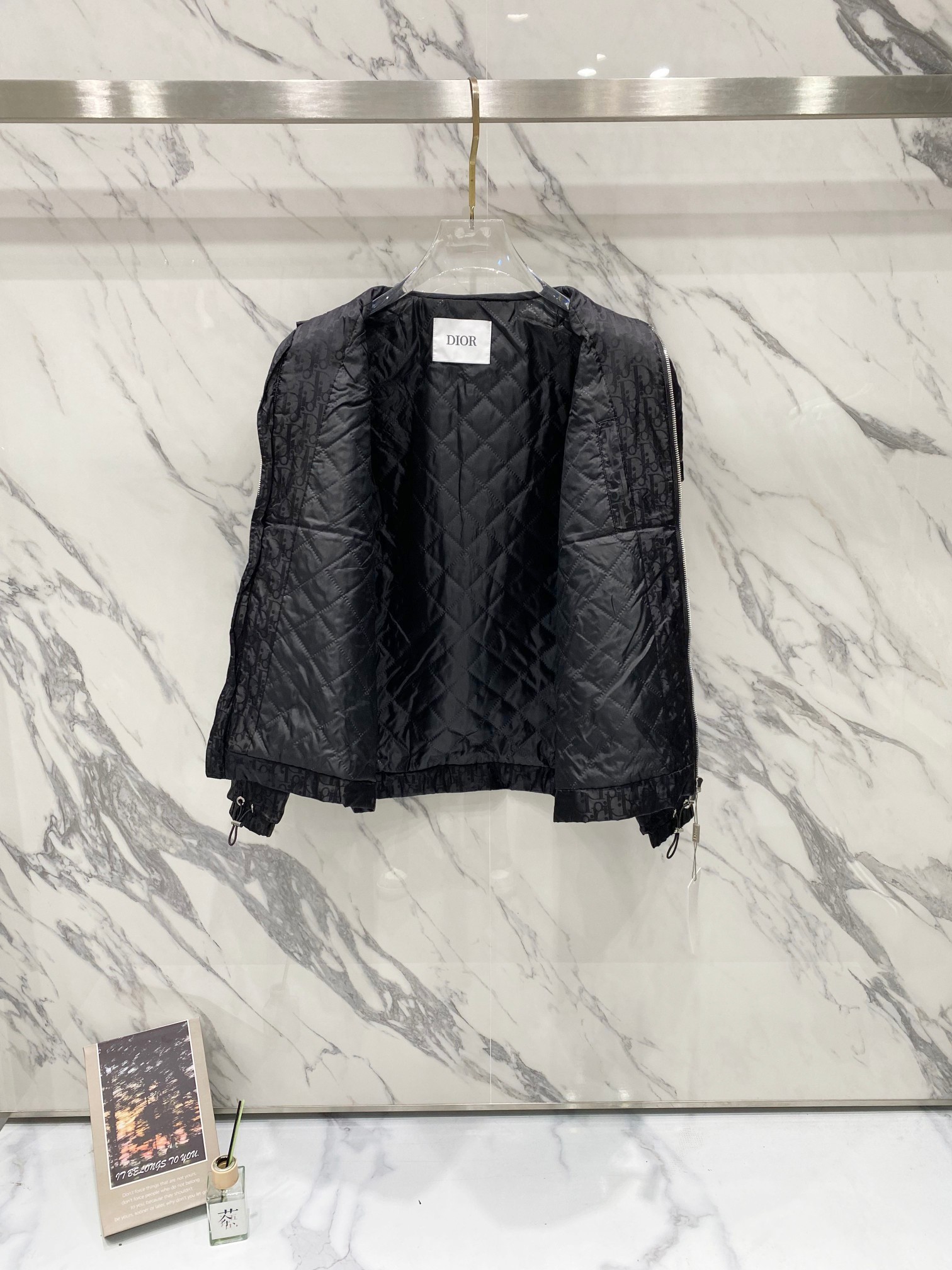 【DIOR公式旗艦店】ディオール ジャケット ご好評に付き再入荷！