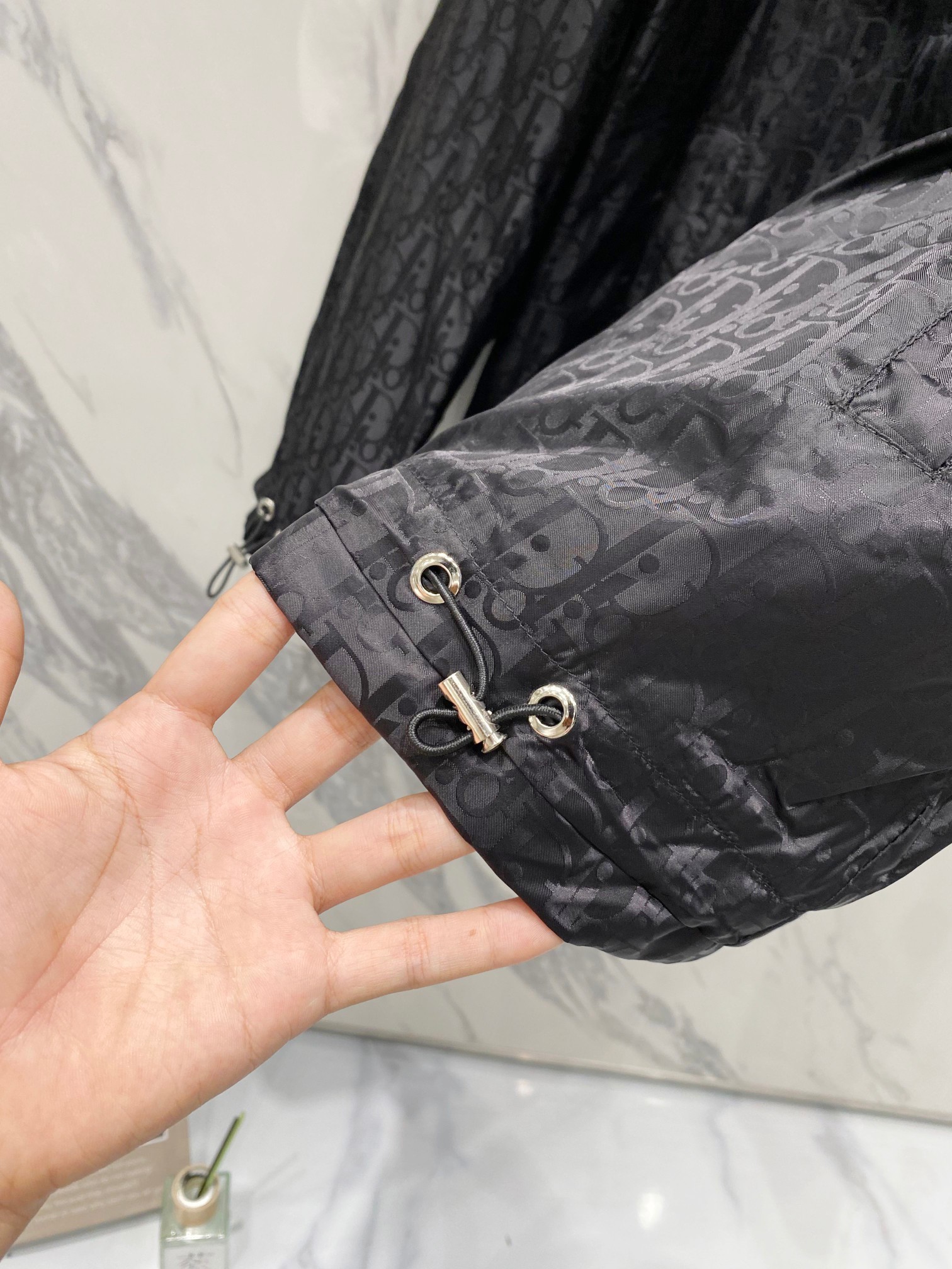 【DIOR公式旗艦店】ディオール ジャケット ご好評に付き再入荷！