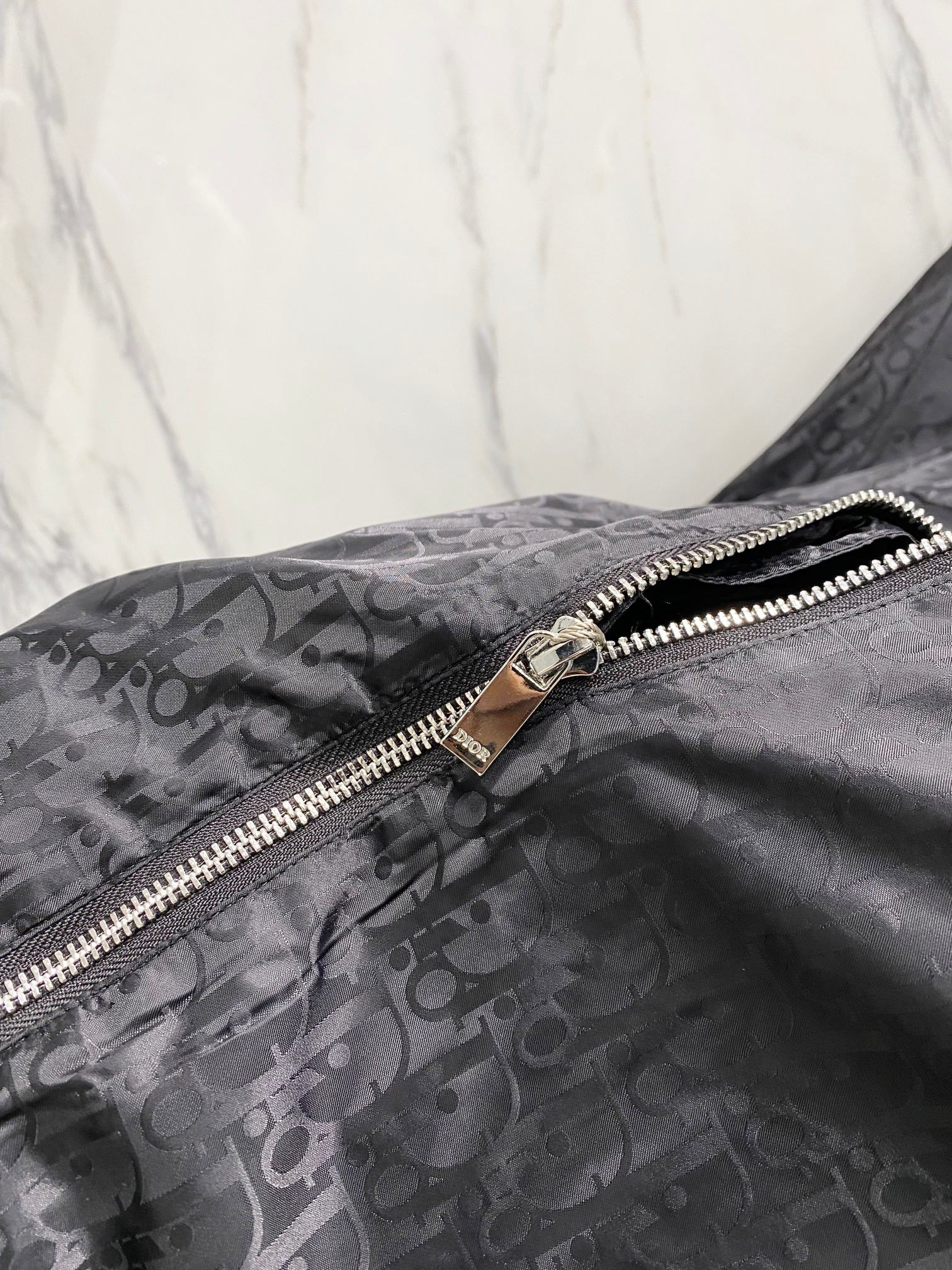 【DIOR公式旗艦店】ディオール ジャケット ご好評に付き再入荷！