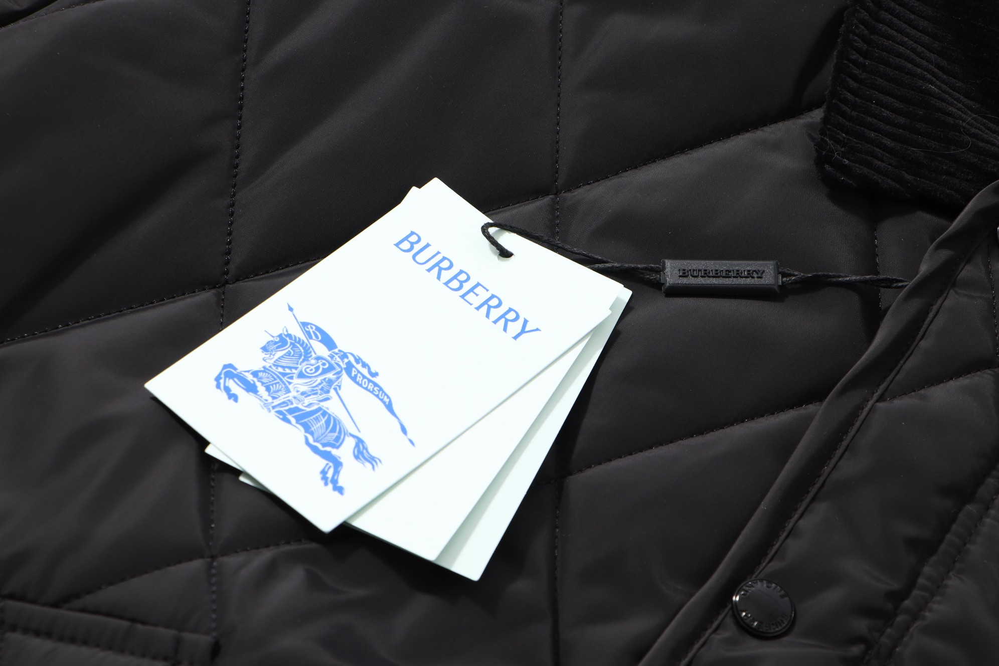 【BURBERRY旗艦店】バーバリー ジャケット 、ご好評に付き再入荷！