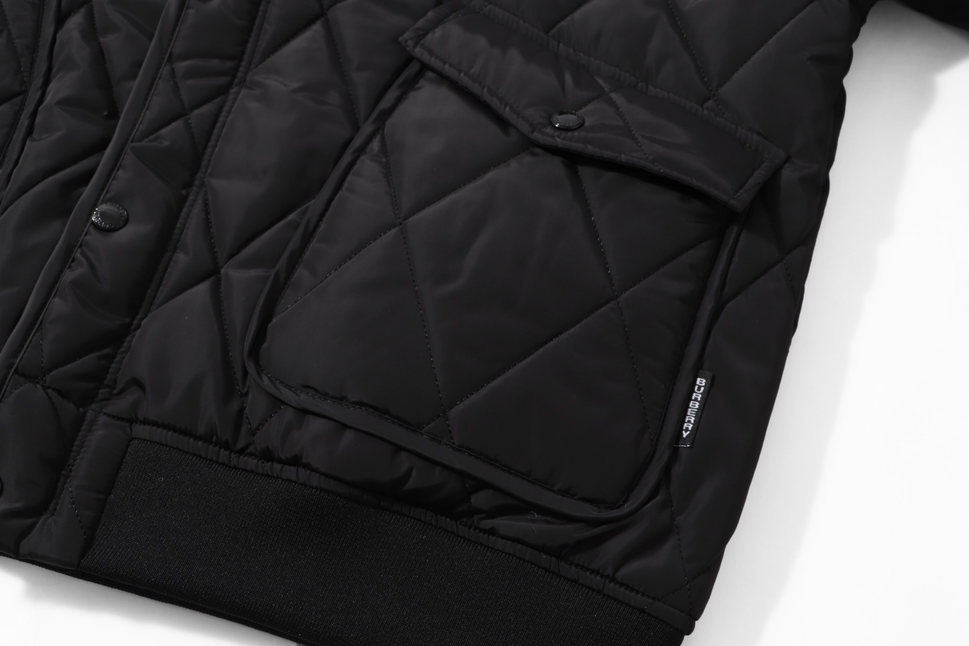 【BURBERRY旗艦店】バーバリー ジャケット 、ご好評に付き再入荷！