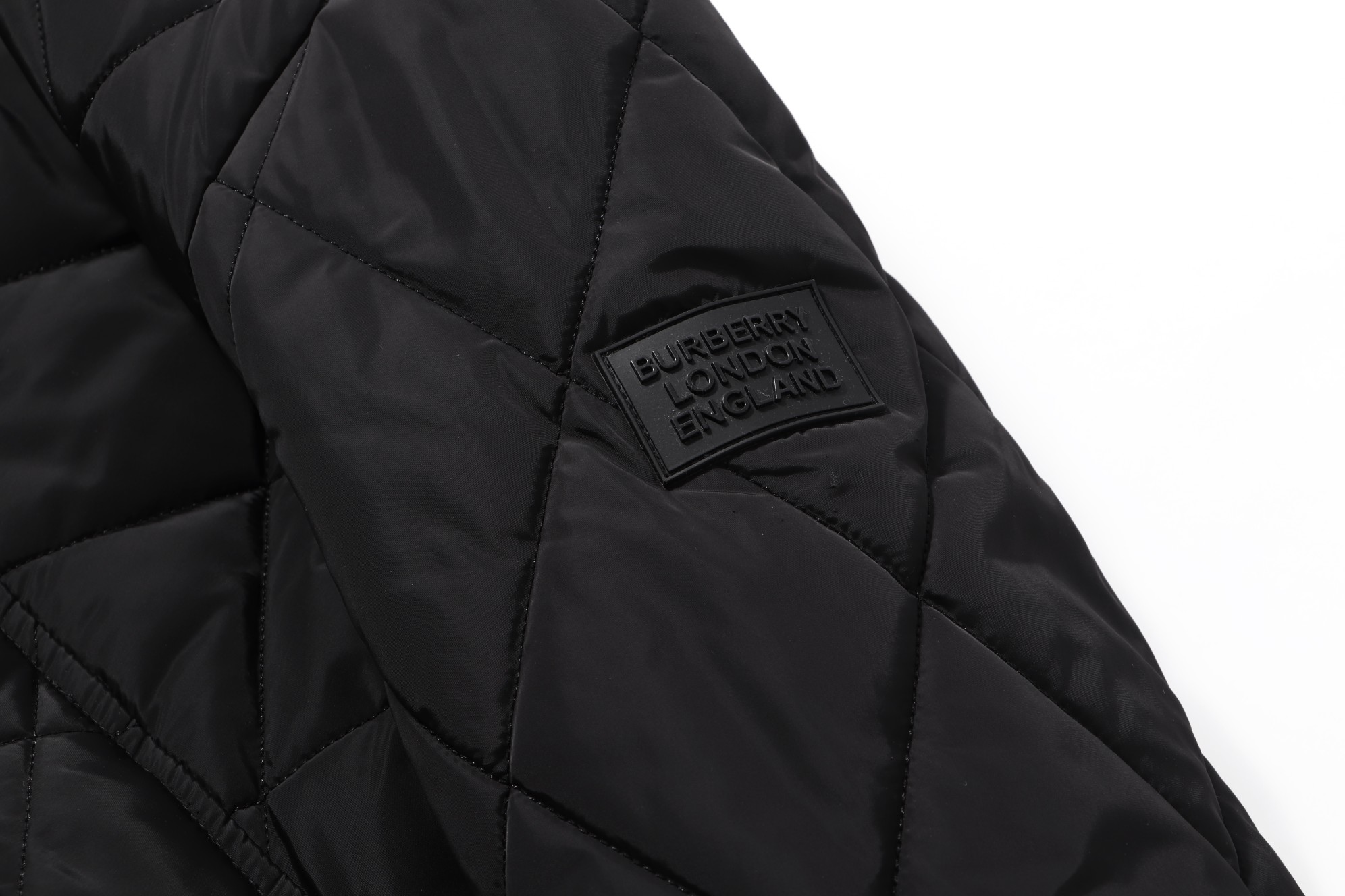 【BURBERRY旗艦店】バーバリー ジャケット 、ご好評に付き再入荷！