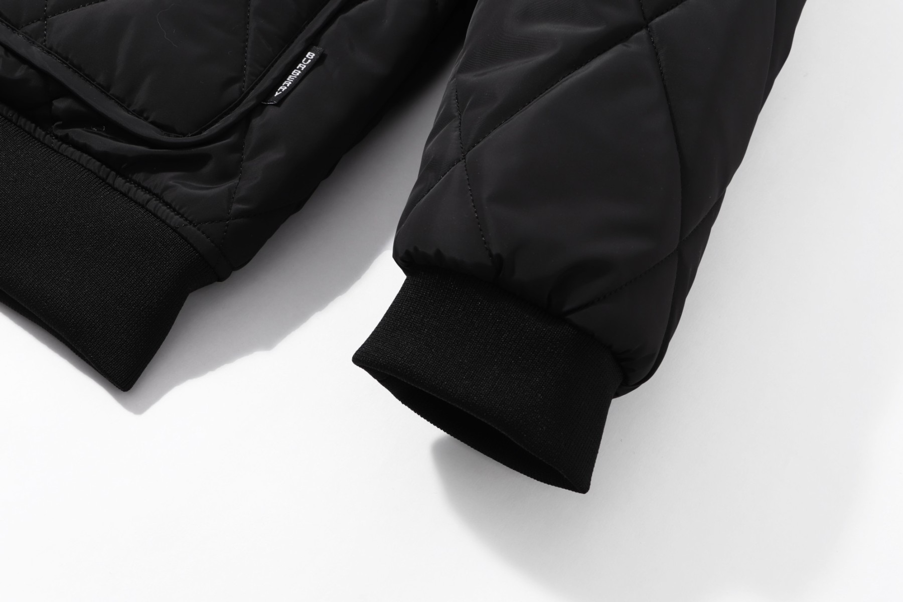 【BURBERRY旗艦店】バーバリー ジャケット 、ご好評に付き再入荷！