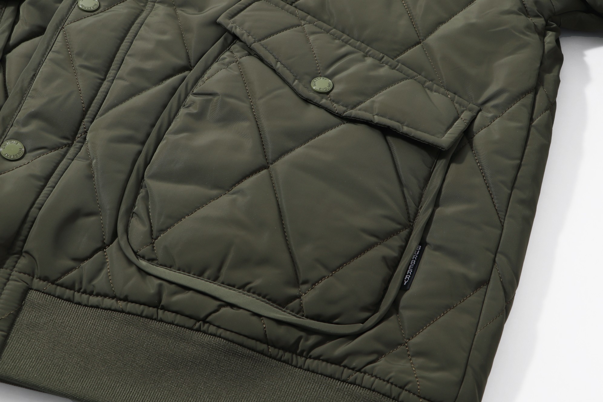 【BURBERRY旗艦店】バーバリー ジャケット 、ご好評に付き再入荷！