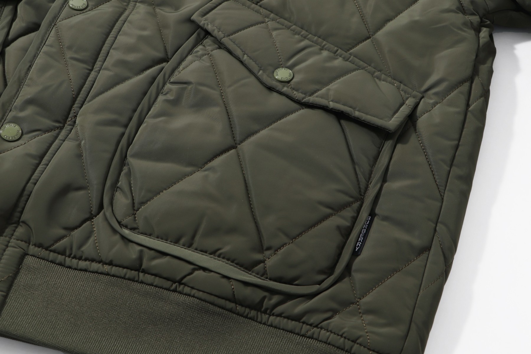 【BURBERRY旗艦店】バーバリー ジャケット 、ご好評に付き再入荷！