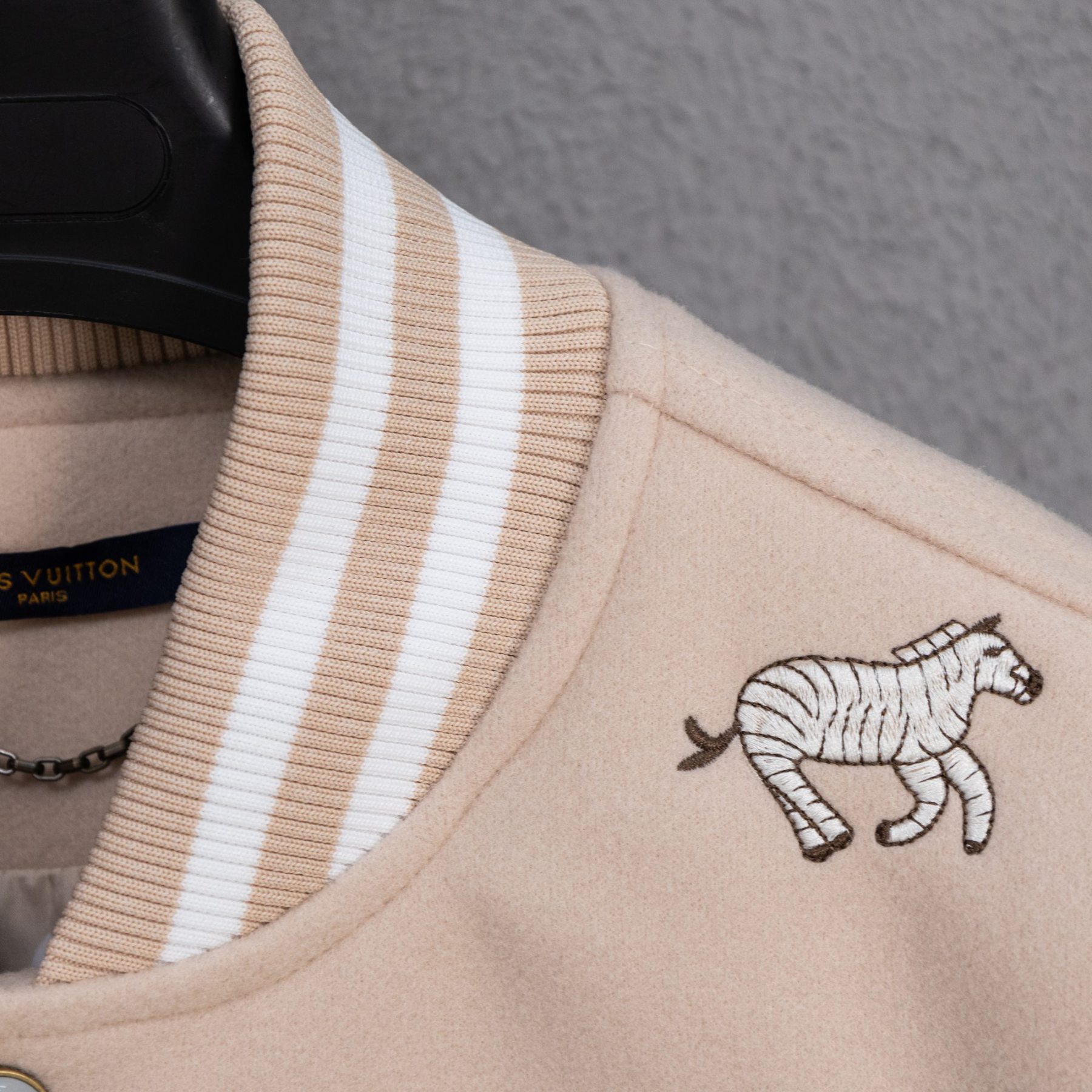 【Louis Vuitton公式旗艦店】ルイヴィトン ジャケット 、ご好評に付き再入荷！