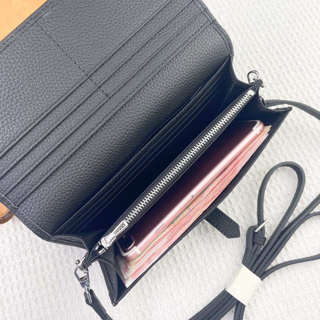 Hermes・レザー コンチネンタルウォレット 財布 折財布