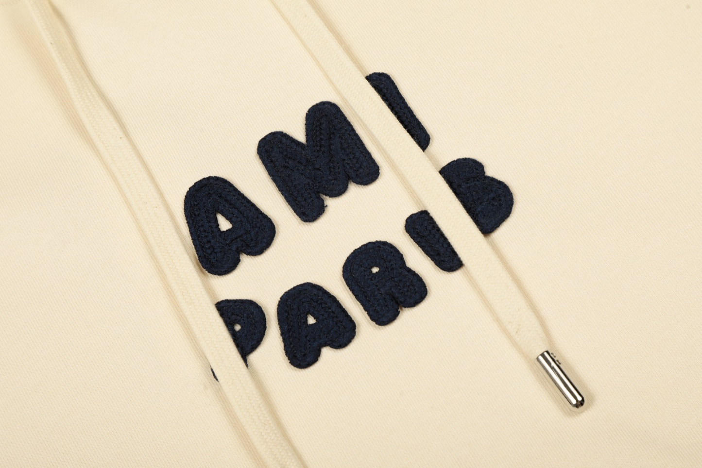 【AMI】刺繍パーカー