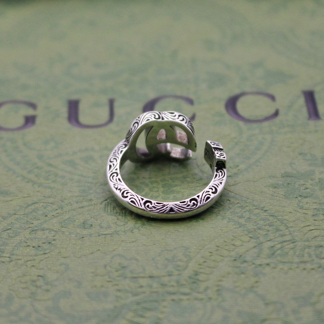 GUCCI ダブルG キーリング