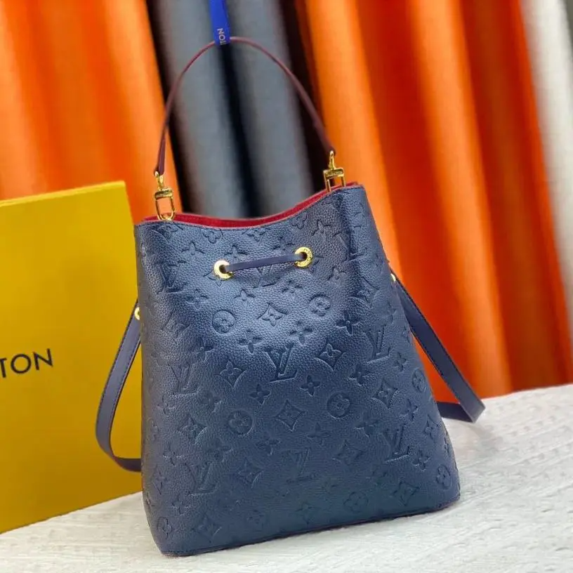 Louis Vuitton お洒落な【ネオノエバッグ MM】レザー 多用途 M45256 M45306 M44022