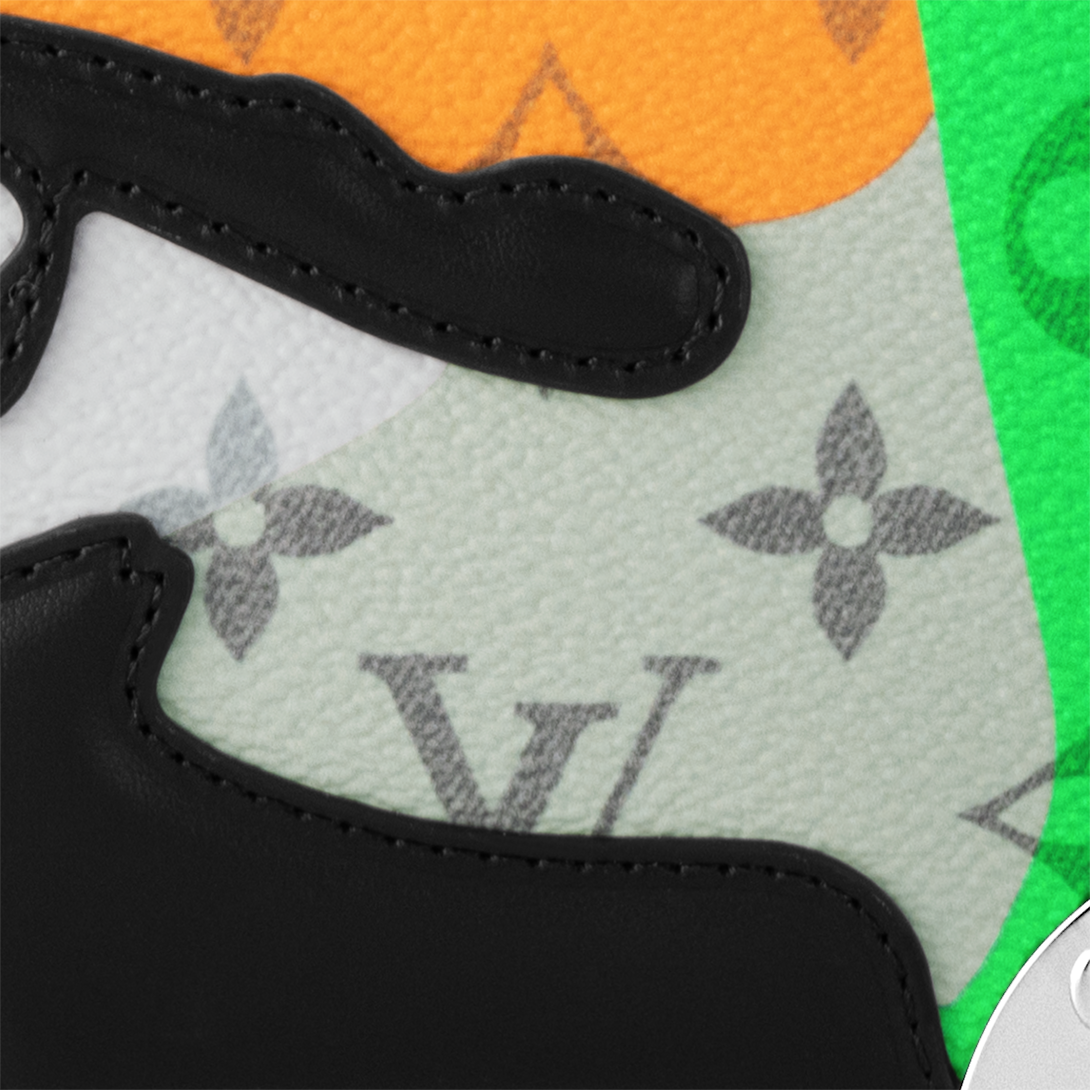 LOUIS VUITTON（ルイヴィトン）MINI SOFT TRUNK メッセンジャーバッグ