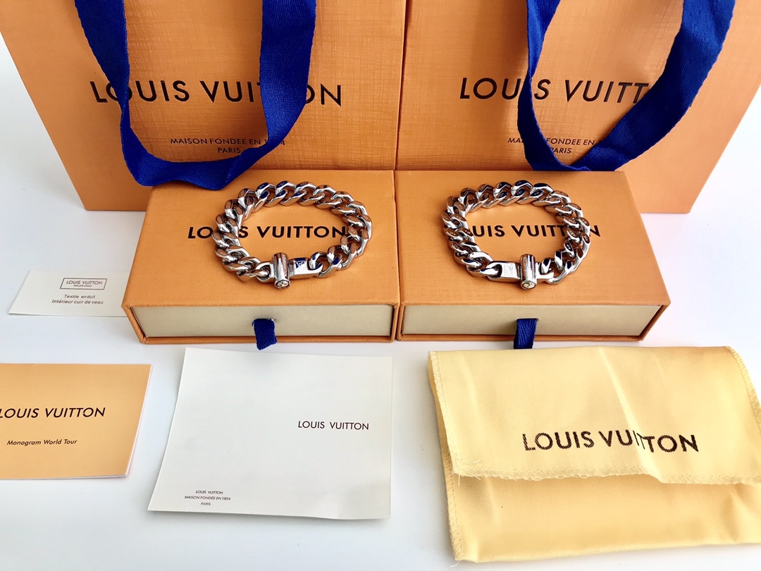 Louis Vuitton（ルイヴィトン） LV ブレスレット