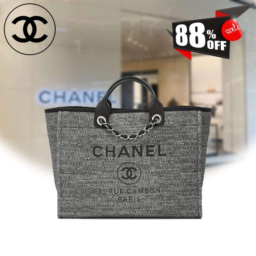 【 CHANEL】シャネル 大きなチャコールキャンバスドーヴィルトートTOTE