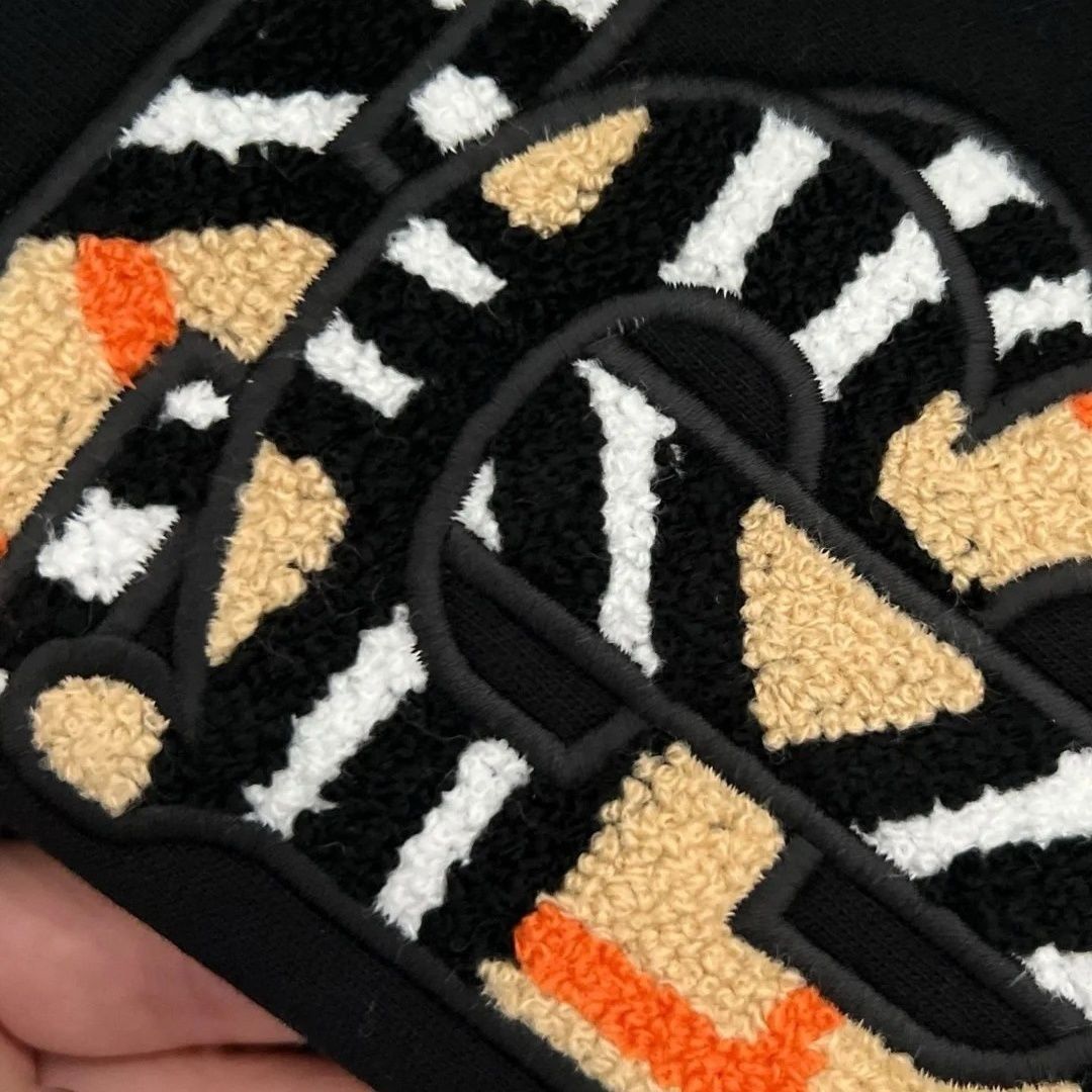 【BURBERRY旗艦店】バーバリー パーカー ご好評に付き再入荷！