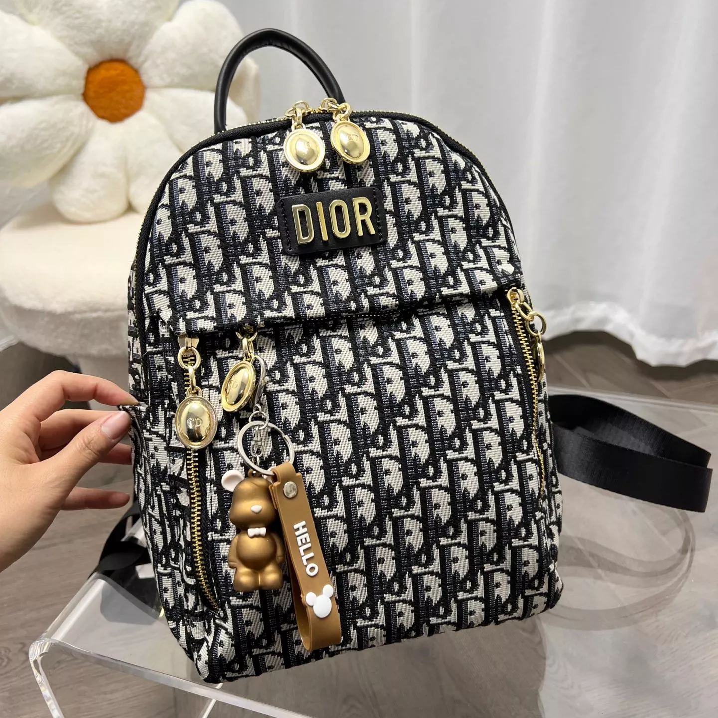 累積売上総額第１位 ディオールのショルダーバッグDior 22新作プレミアムショルダー【限定】